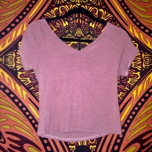 Muted pink ribbed vneck top